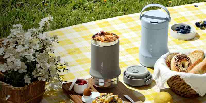 Food Container-banner